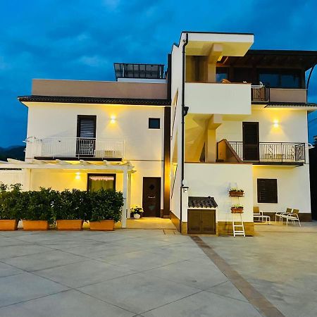 B&B Il Girasole Капо-д'Орландо Екстер'єр фото