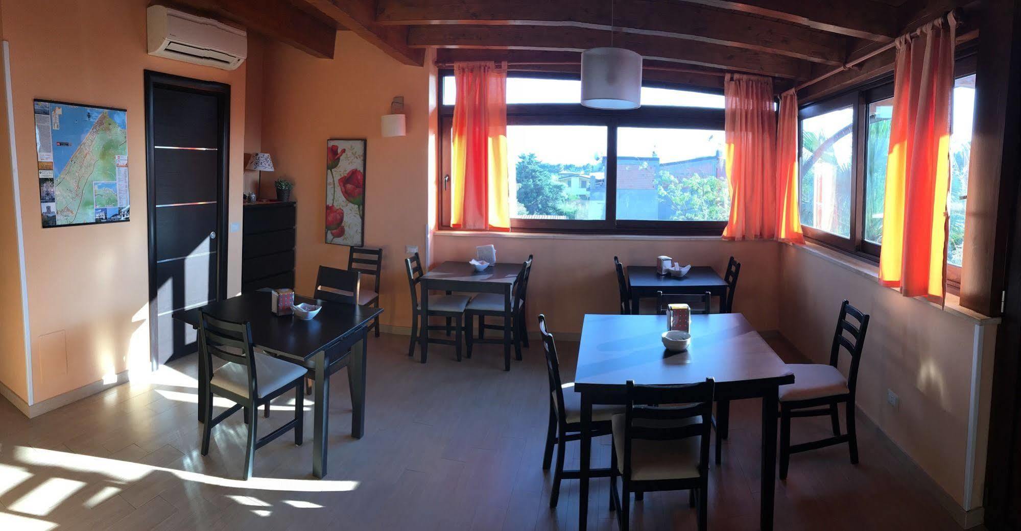 B&B Il Girasole Капо-д'Орландо Екстер'єр фото
